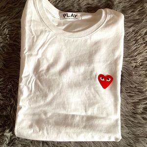 T-shirt with heart logo